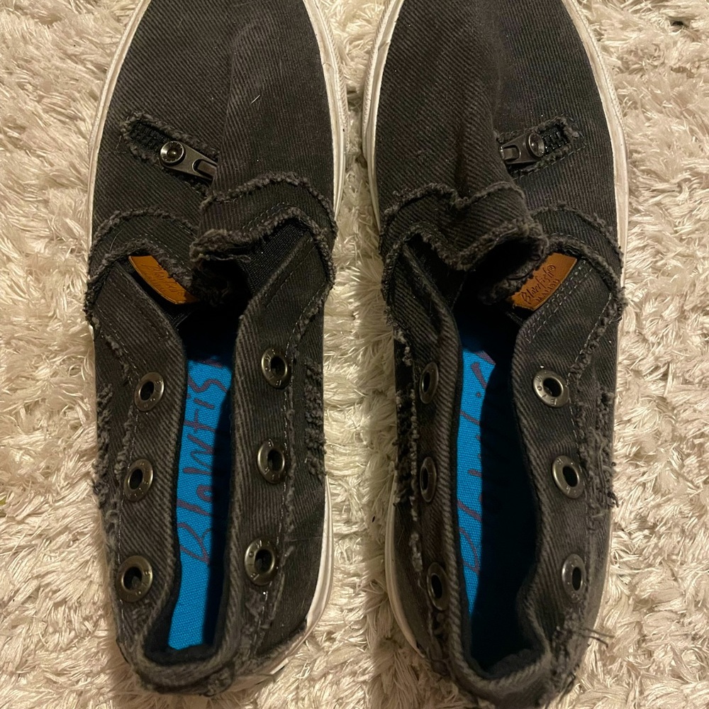 Blowfish Malibu Sneakers Size 7.5